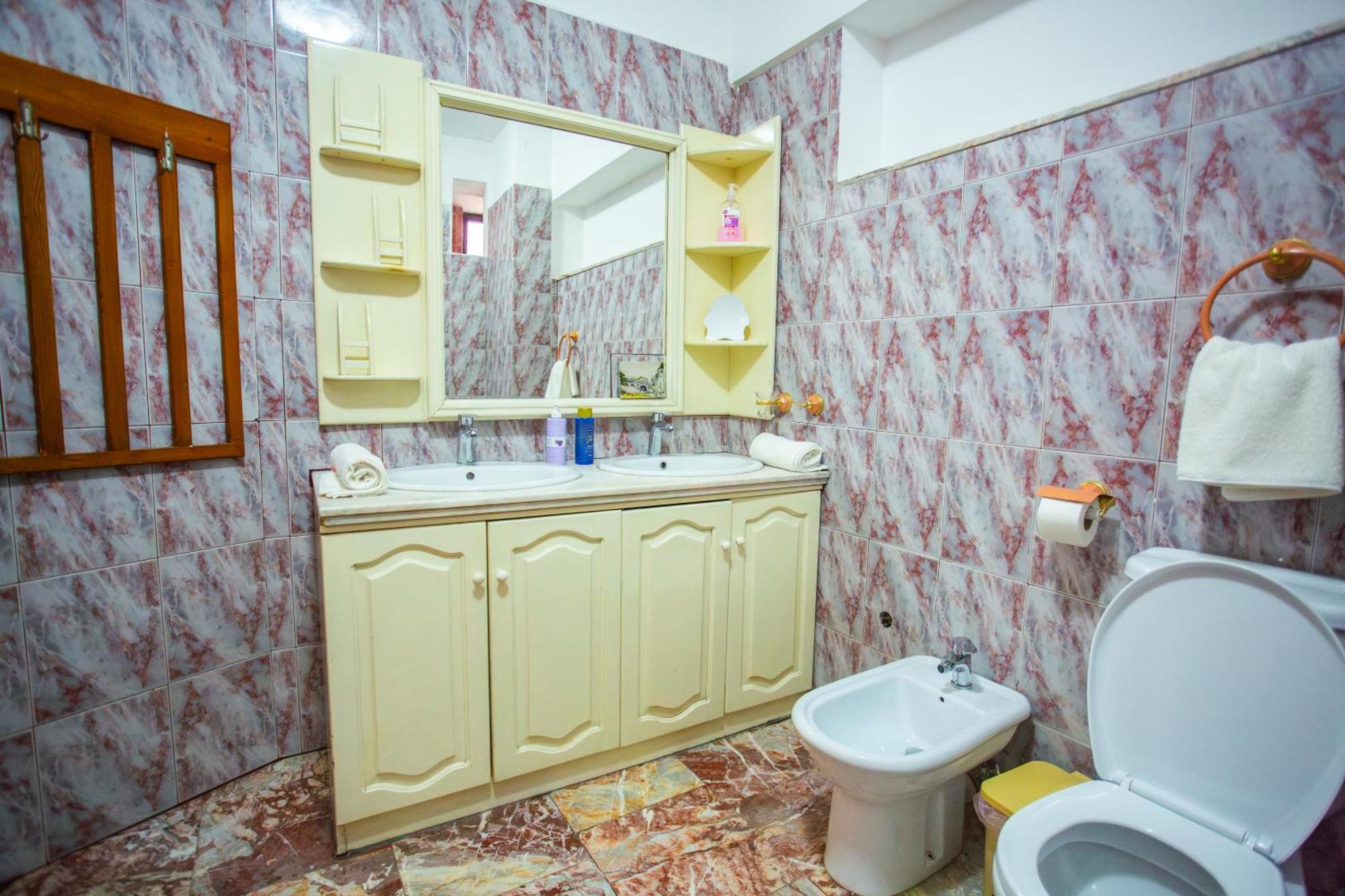 Apartamento Klevi Tirana